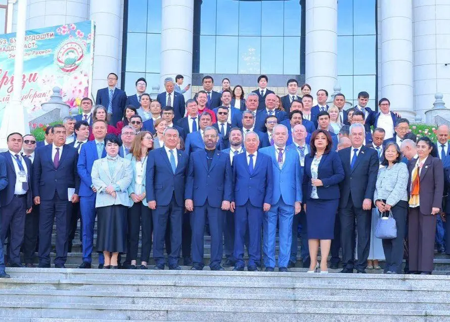 Tojikistonda “Study in Uzbekistan” veb-portali taqdim etildi